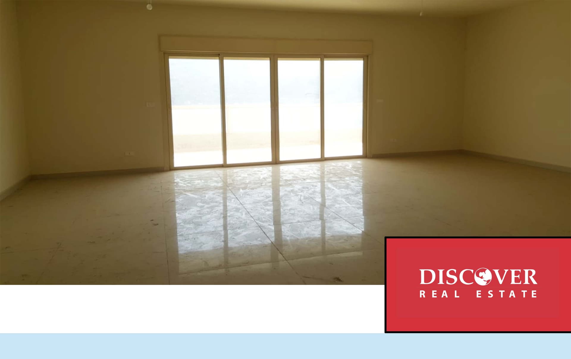 210sqm Apartment for sale in Baabdat