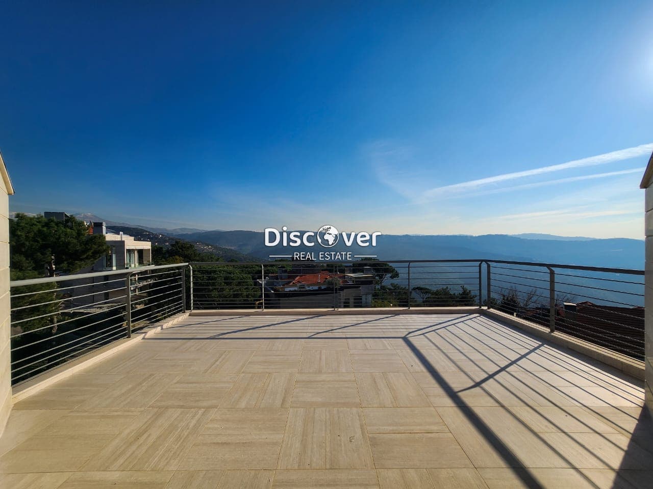 Luxury Penthouse Apartment in Prime Baabdat Location