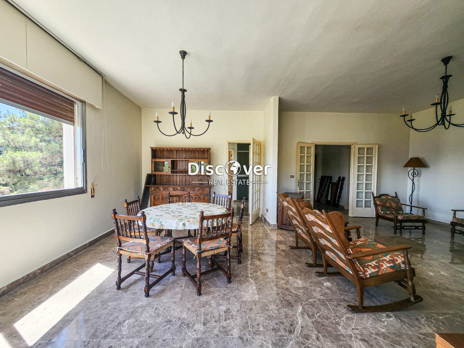 Stunning Views ! Apatment for sale in Baabdat