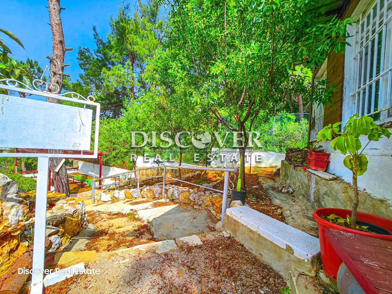 Private, Peaceful & Sensational Location in Baabdat
