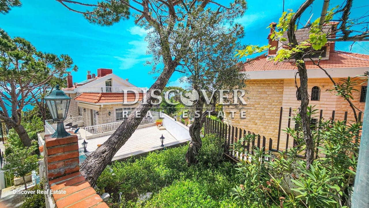 Private Family Villa for rent in Shalimar - Baabdat
