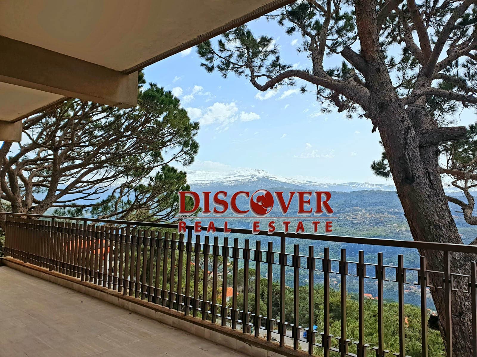 Cash Deal | 300sqm apartment for sale in Baabdat