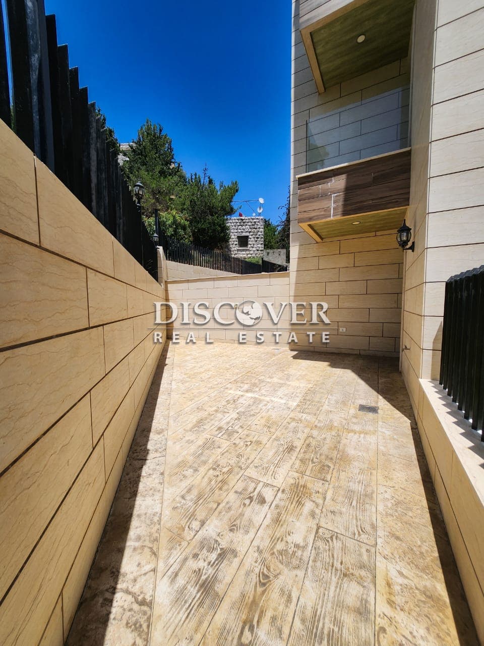 Own a Brand New Apartment in Dahr El Sawan!