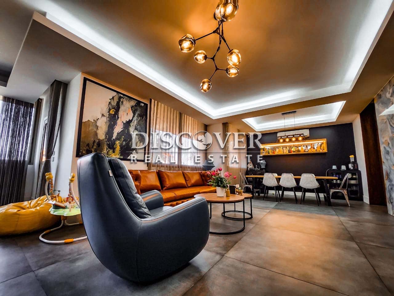 Effortlessly Luxurious, Stylish ,Outstandingly Spaciousness