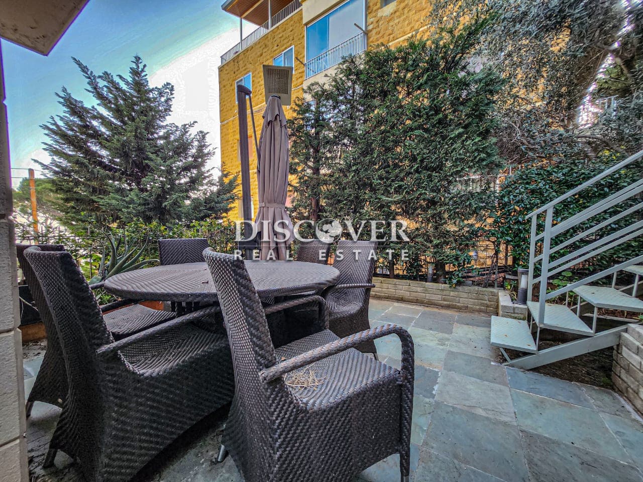 Luxury Living Redefined! Apartment for sale in Baabdat